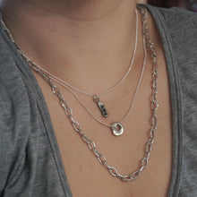 Load image into Gallery viewer, Carina Necklace